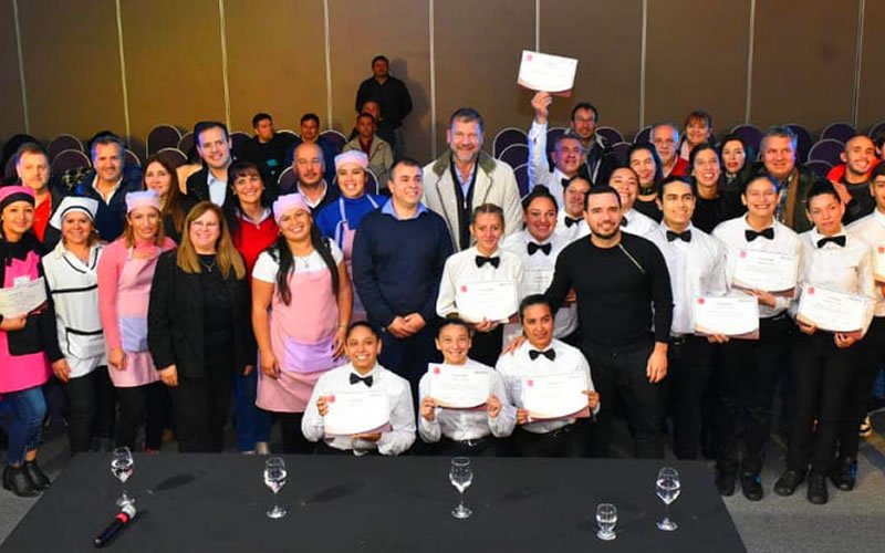 Bolsa de Trabajo para el sector turístico con capacitaciones en los rubros hoteleros y gastronómicos