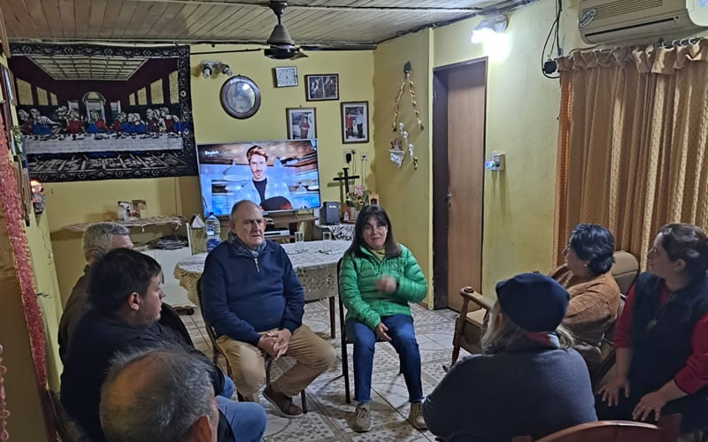 En el barrio Pierrestegui invitaron a Niez a actividades vecinales