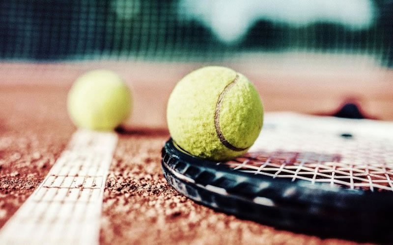 Pospusieron el inicio del juicio al profesor de tenis que fue denunciado por presunto abuso sexual contra una menor