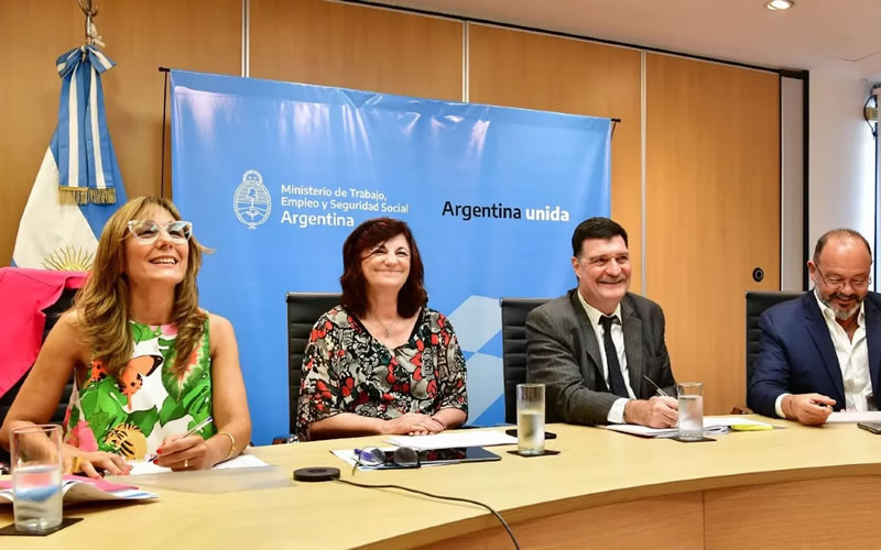 El Gobierno convocó al Consejo del Salario el mismo día que se conocerá la inflación de junio