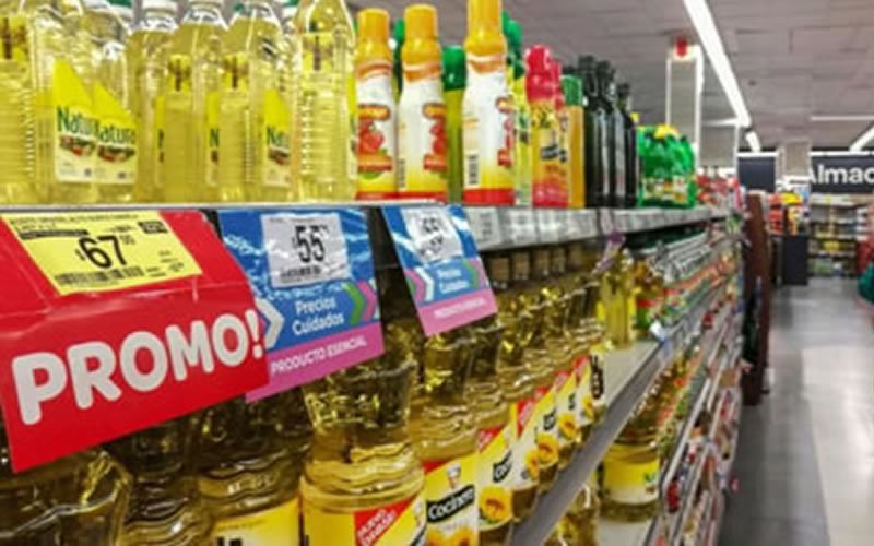 Almaceneros guardan mercadería hasta no tener una actualización de precios