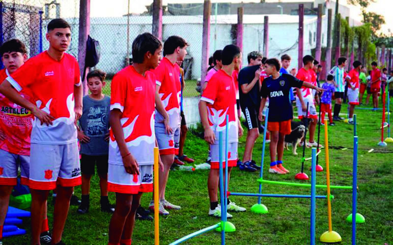 Convenio CTM Salto Grande y Liga Concordiense: “Más gurises en el club, menos chicos en la calle”