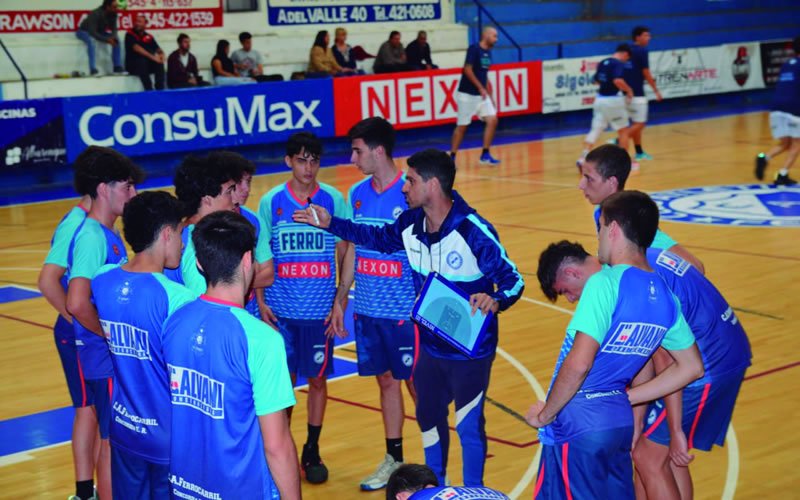 Básquet: Ferro se arma para el Pre Federal