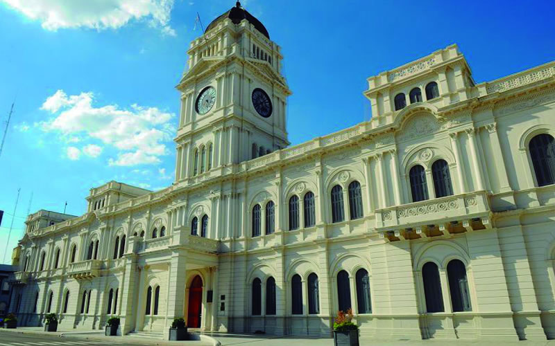 Los empleados provinciales que sean autoridades de mesa estarán exceptuados de trabajar el lunes