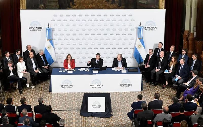 Presupuesto 2024: Massa buscará rediscutir beneficios impositivos y tasas reducidas para recortar el déficit
