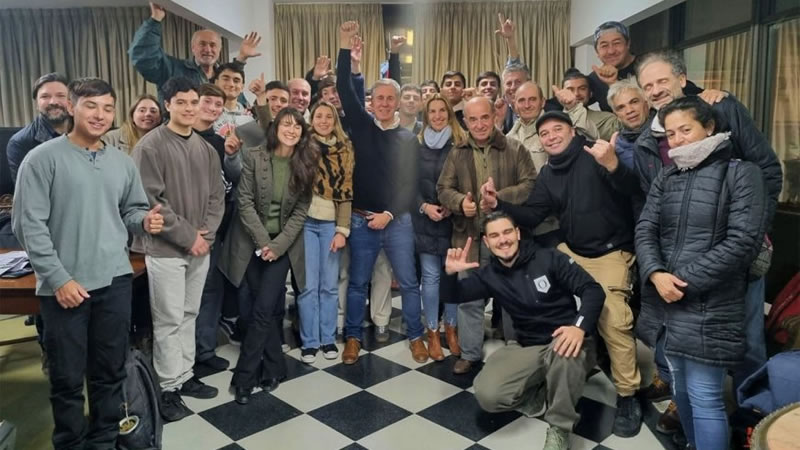 Etchevehere, el candidato de Milei, está tercero en la provincia y piensa en octubre