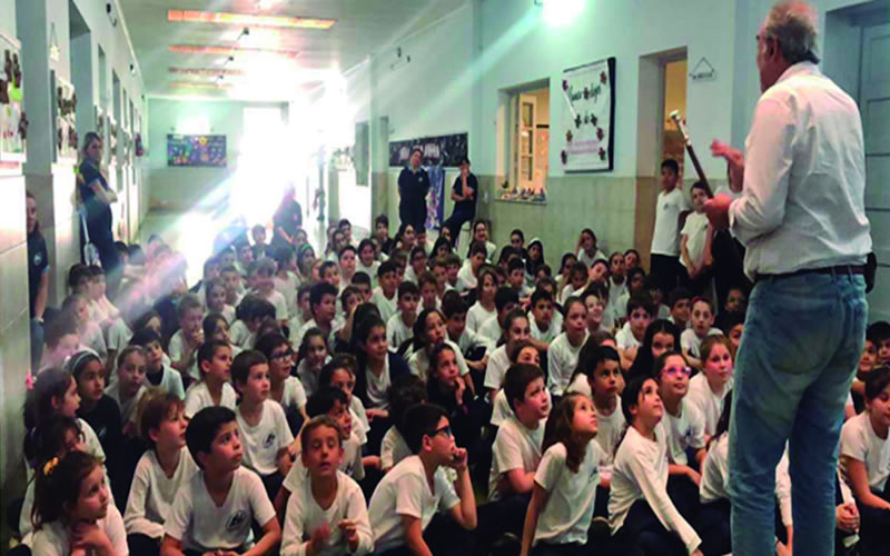 El bastón presidencial que será estrenado en diciembre se encuentra en la ciudad de Concordia