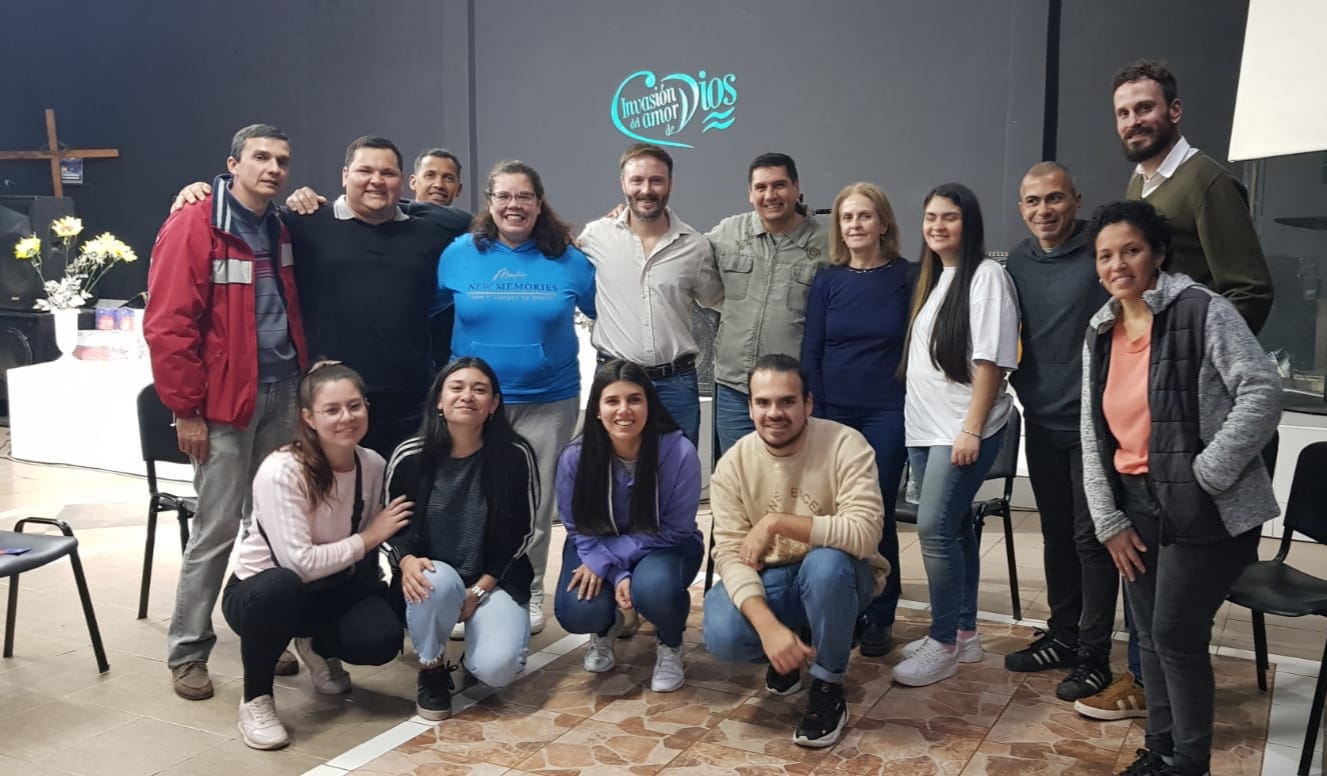 Francisco Azcué se reunió con pastores y líderes de la iglesia evangélica para trabajar en conjunto