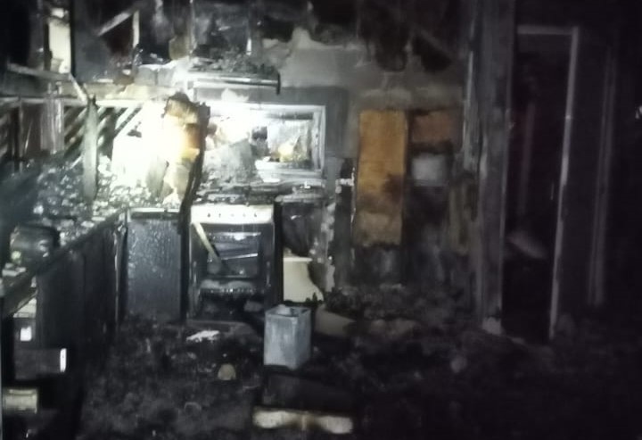 Incendio de vivienda en Estancia Paraiso