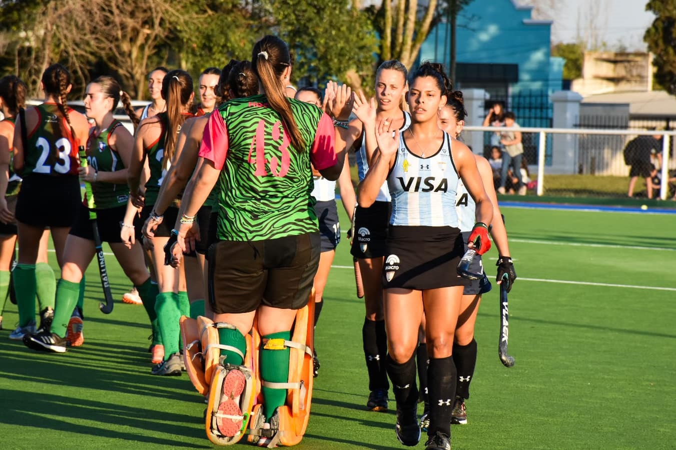 Las Leoncitas continúan la pretemporada en Concordia con amistosos y fuertes entrenamientos