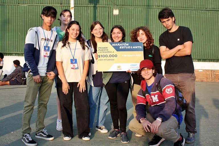 Las Escuelas Técnica 2 y Comercio 1  se quedaron con el Maratón Estudiantil