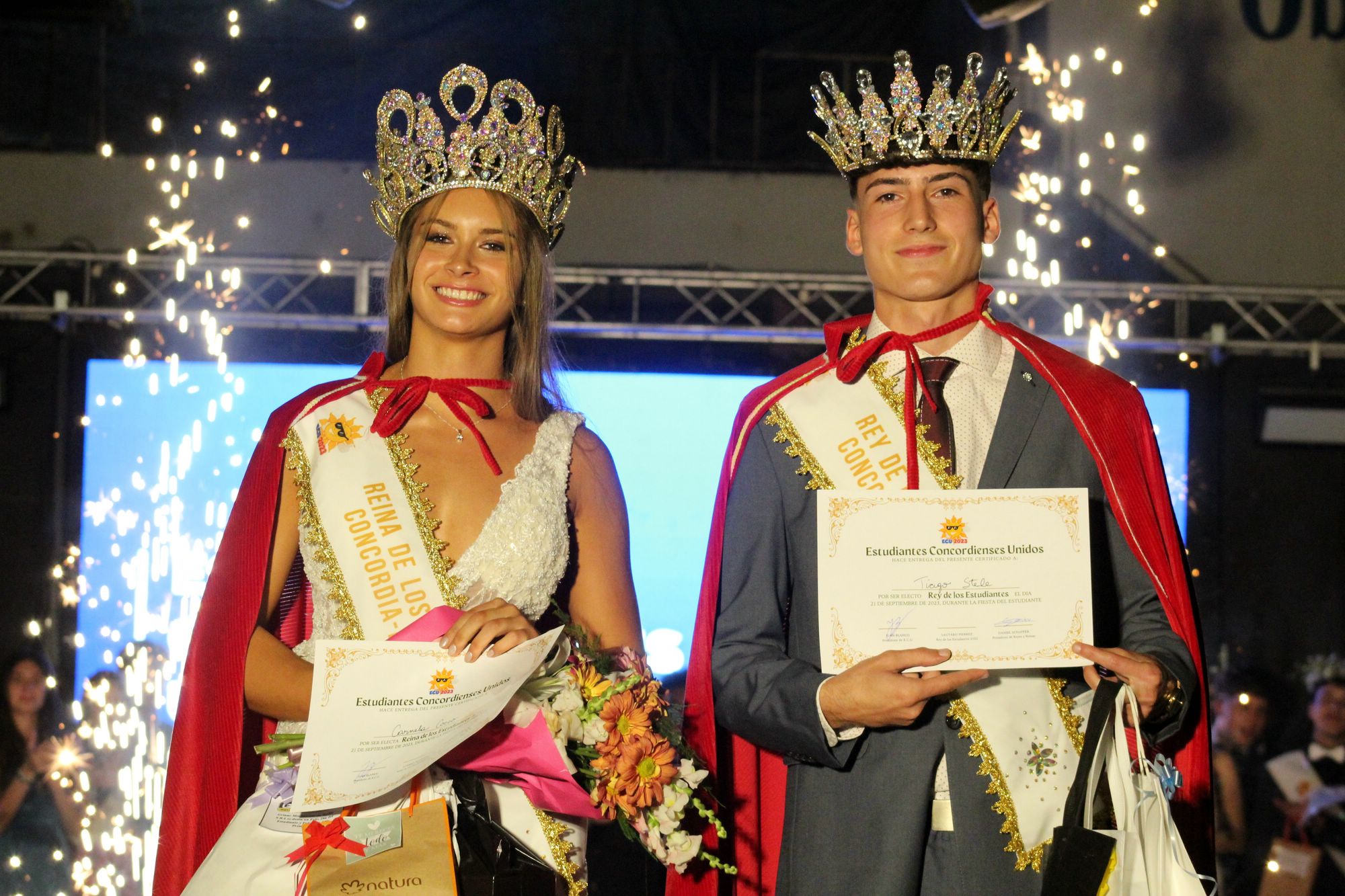 Fueron coronados los nuevos reyes de la Fiesta del Estudiante
