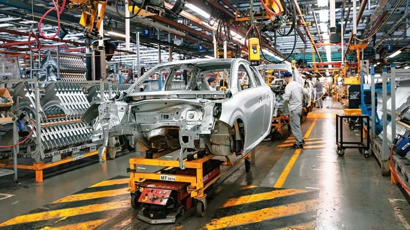 Autos en «Precios Justos»: Cómo es el acuerdo que negocian el Gobierno y las automotrices para congelar el valor de los 0Km