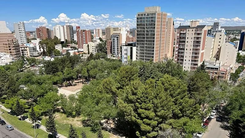 Alquilar: Mientras el Congreso debate cambios a la ley, crecen la informalidad y los contratos a un año sin intermediarios