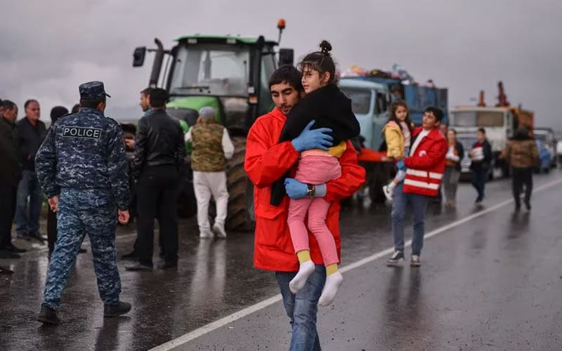 Armenia recibió más de 28.000 refugiados provenientes de la región de Nagorno Karabaj