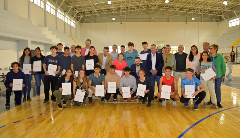 Más de 50 concordienses fueron incluidos en el programa municipal de «Becas Deportivas»