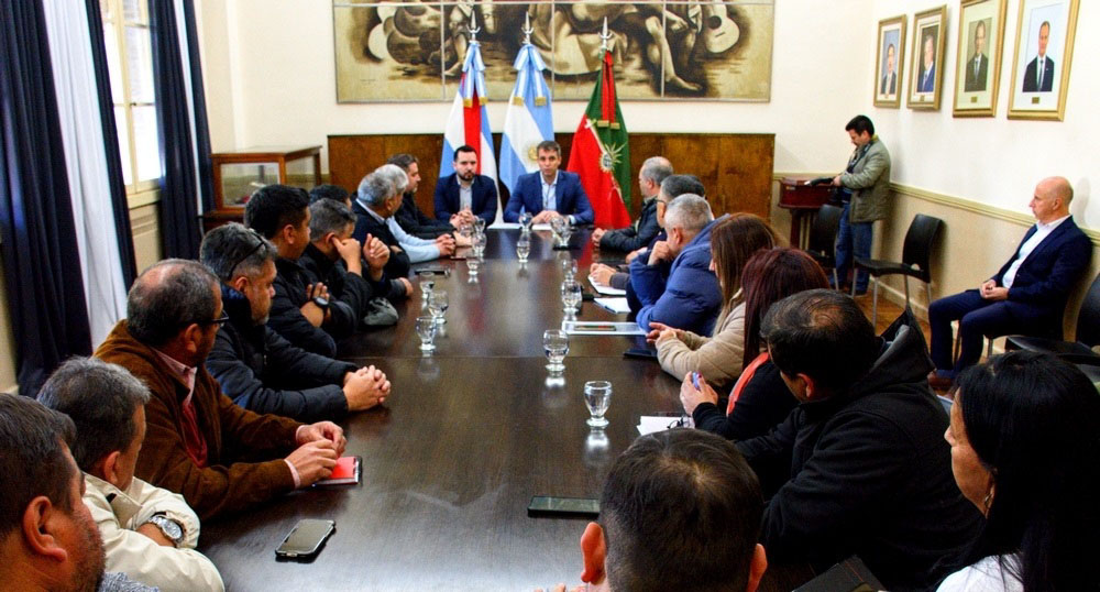 Con el último aumento y un acumulativo anual del 91.18 % los sueldos municipales continúan por encima de la inflación