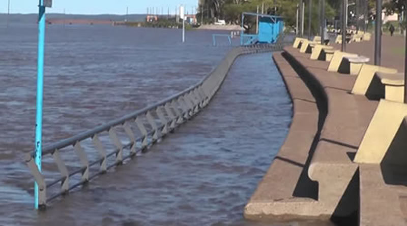 El río frente al puerto local no superaría los 11 metros