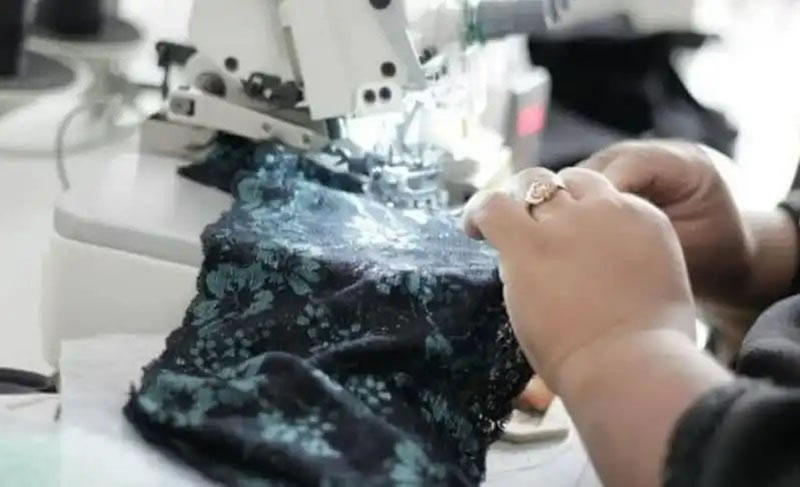 Más oportunidades laborales: Comenzaron los talleres municipales de costura y lencería