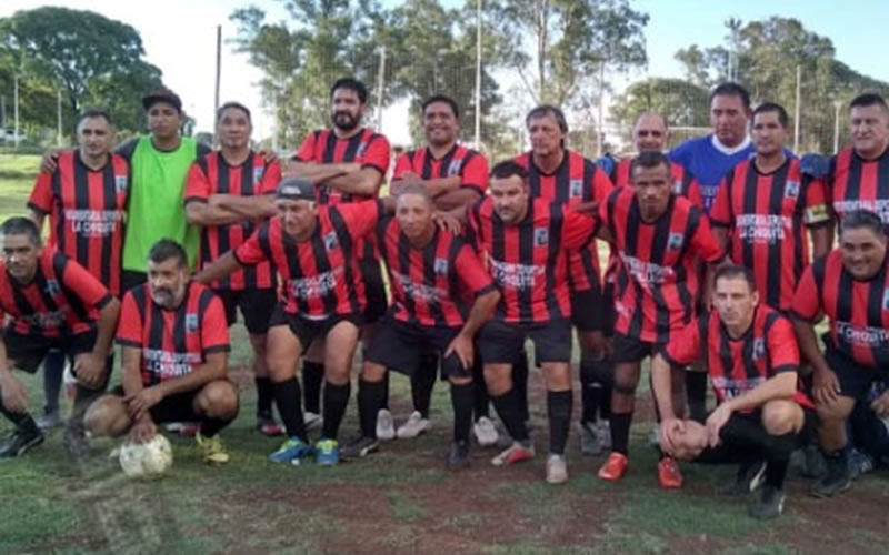 «A río revuelto»: Colectiveros se acomodó en el Torneo Senior+45