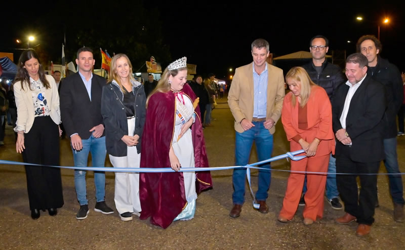 Comenzó la 30º Fiesta Provincial y Regional del Inmigrante