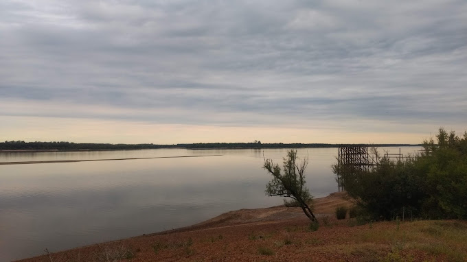 El dragado del Río Uruguay abre posibilidades de reactivar el muelle en Nueva Escocia