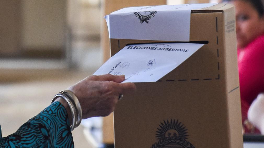 La Cámara Nacional Electoral le pidió al Gobierno trasladar el feriado del 20 de noviembre para evitar el ausentismo en el balotaje