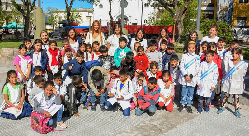 La Escuela Nº 78 “Brazos Abiertos” participó del programa cultural “Concordia late la Patria”