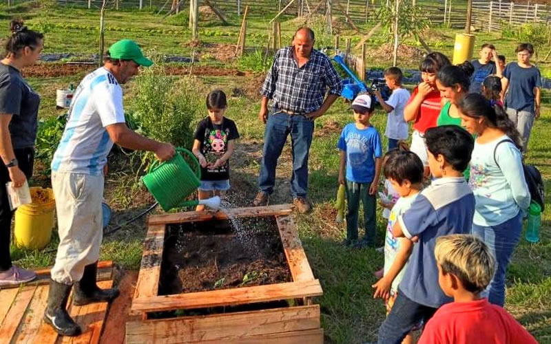 Huerta agroecológica: El equipo municipal de Economía Social realiza capacitaciones en el territorio