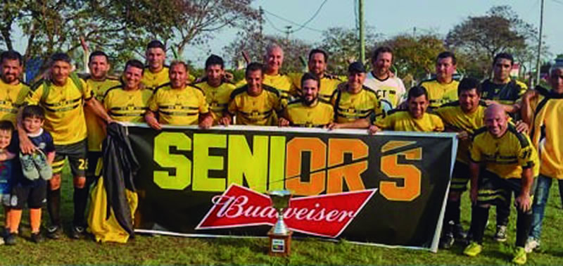 Finalizó el Torneo Seniors+45 con la entrega de premios