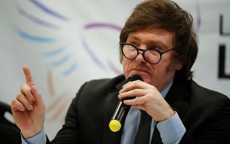 Javier Milei: “La bomba ya explotó, pero es una explosión lenta”