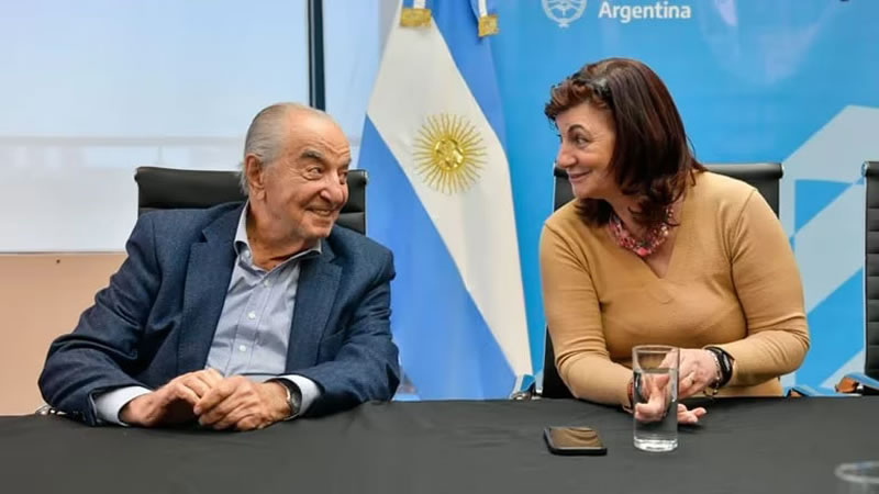 Los empleados de Comercio acordaron una suba salarial trimestral del 47%: De cuánto será el nuevo sueldo básico