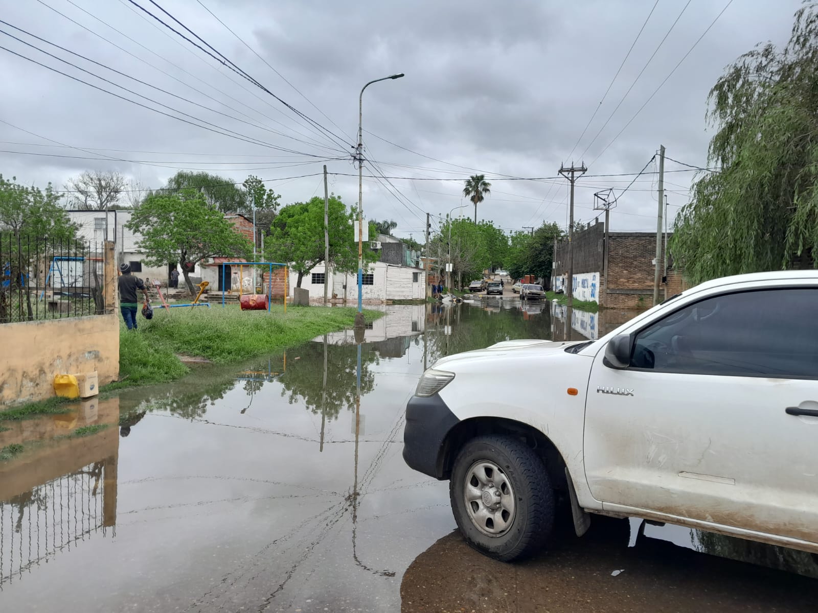 Creciente del Río Uruguay: Se mantienen las especulaciones aguas abajo de la represa pero aumentaría el caudal del lago de Salto Grande