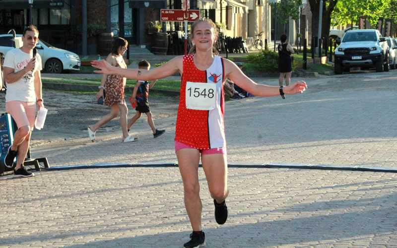 Greta Rodríguez ganó los 5 kms de Villa Elisa