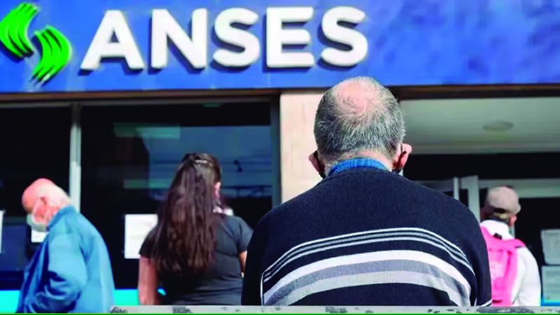 Las jubilaciones aumentarán 20,87% en diciembre y habrá un bono de $55.000 para los que cobran la mínima