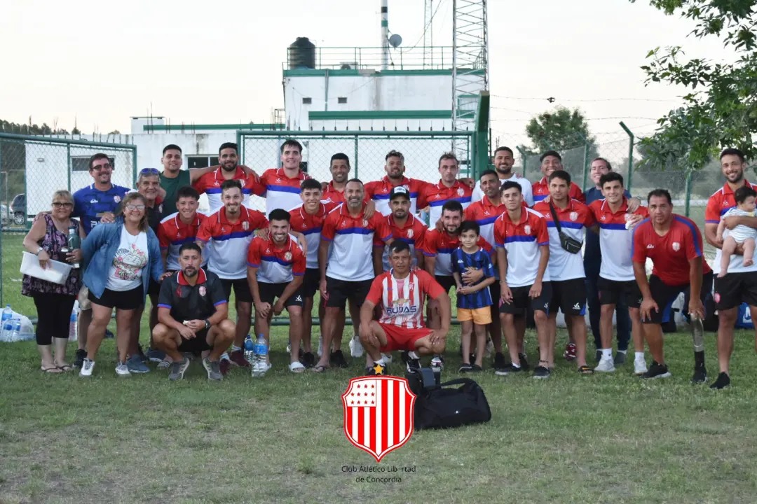 Torneo Regional: Libertad ya clasificado recibe a Dep. América en Colonia Ayuí