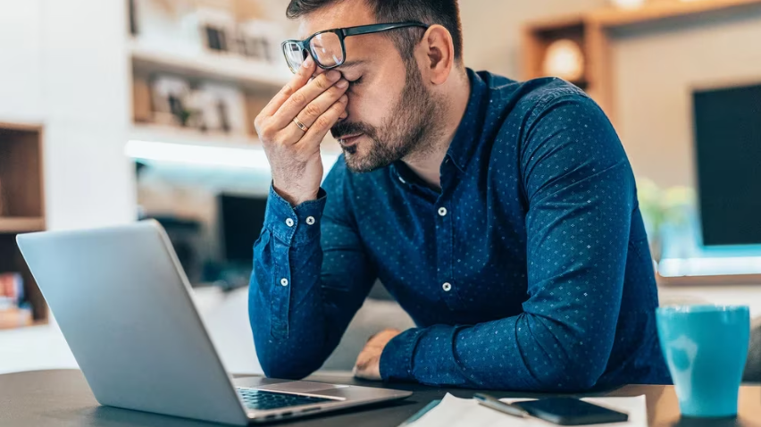 Un estudio indicó que el 94% de los argentinos sufre agotamiento laboral