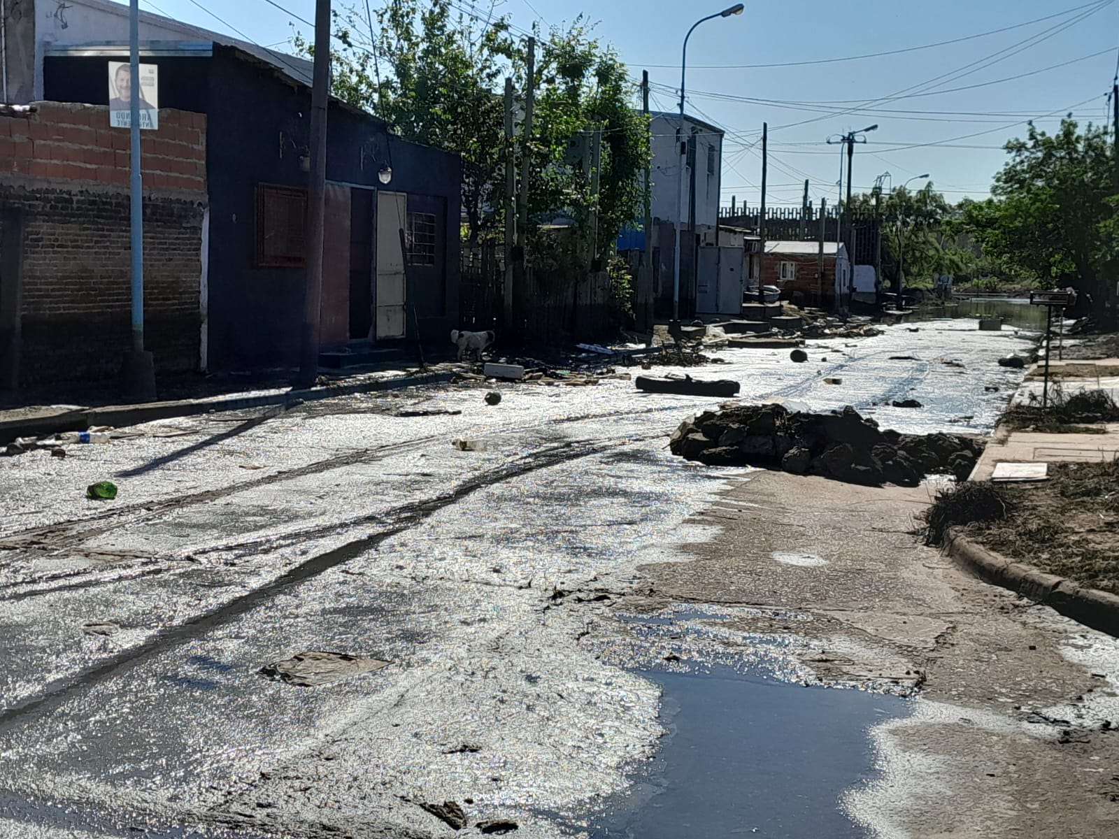 Comienza la reposición de medidores de energía eléctrica en zonas inundables