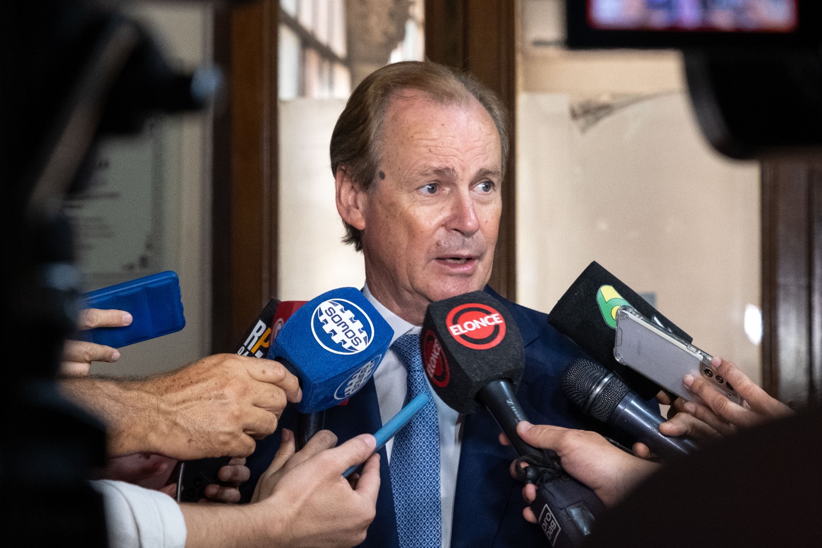 El Gobernador Bordet aseguró que el pago de sueldo y aguinaldo está garantizado