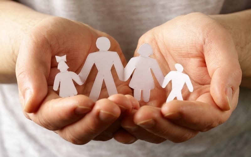 Un total de 53 niños y 23 adolescentes esperan ser adoptados por una familia en la provincia