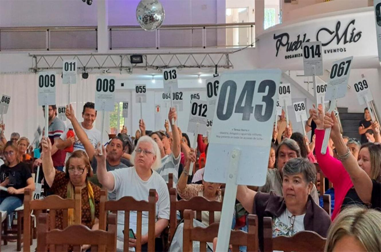El congreso de AGMER rechazó la propuesta salarial del gobierno