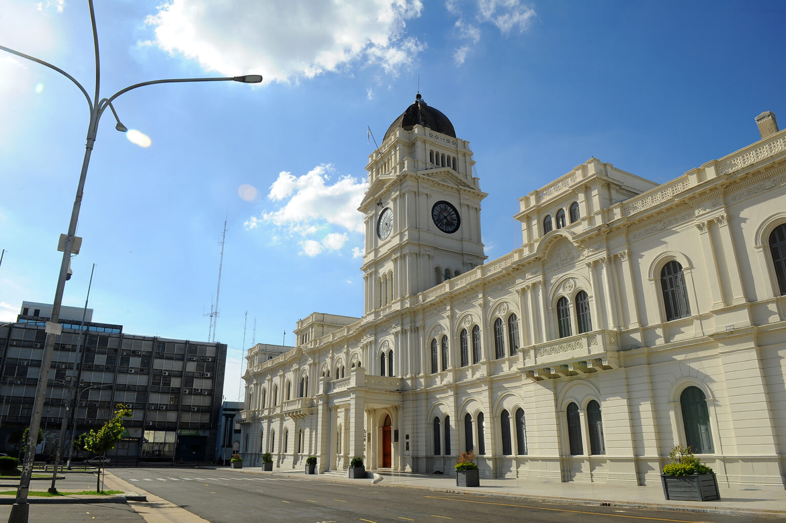 Frigerio asume como gobernador de Entre Ríos, conocé los detalles