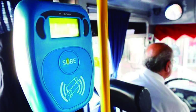 «Tarifa de emergencia»: Se aprobó un nuevo aumento en el boleto único de colectivos a $240