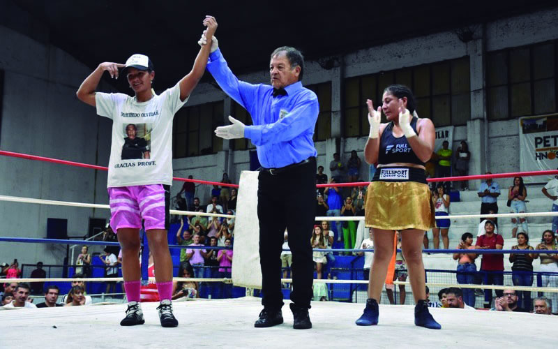 La “Panterita” Lescano fue la gran ganadora de la última cita boxística del año