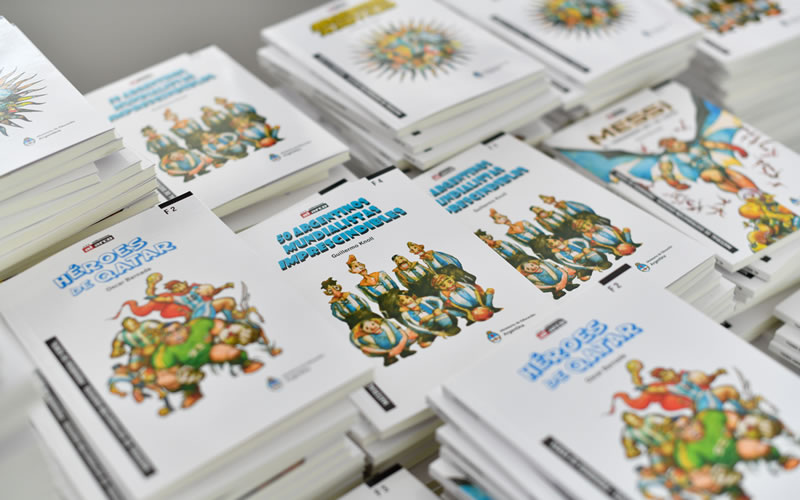 Escuelas entrerrianas recibirán libros didácticos sobre fútbol