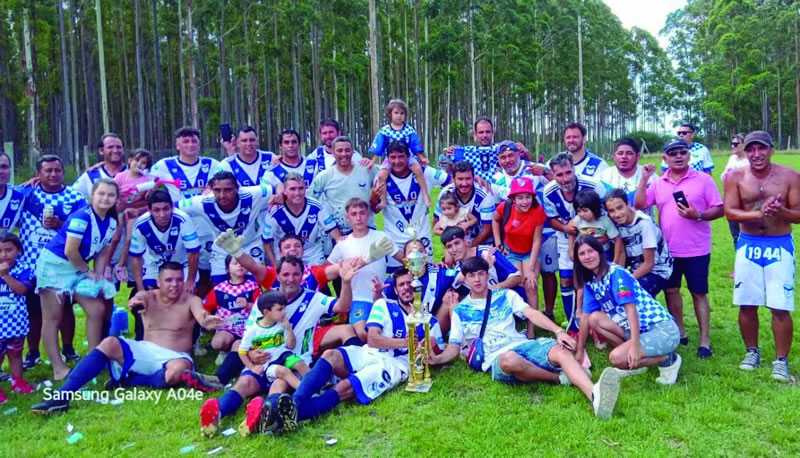 Santa María se coronó campeón del Veteranos + 35