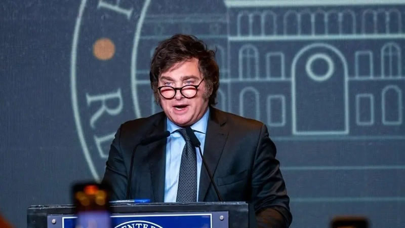 Las reformas económicas y la estanflación, en el centro de la polémica a 10 días de la asunción de Milei