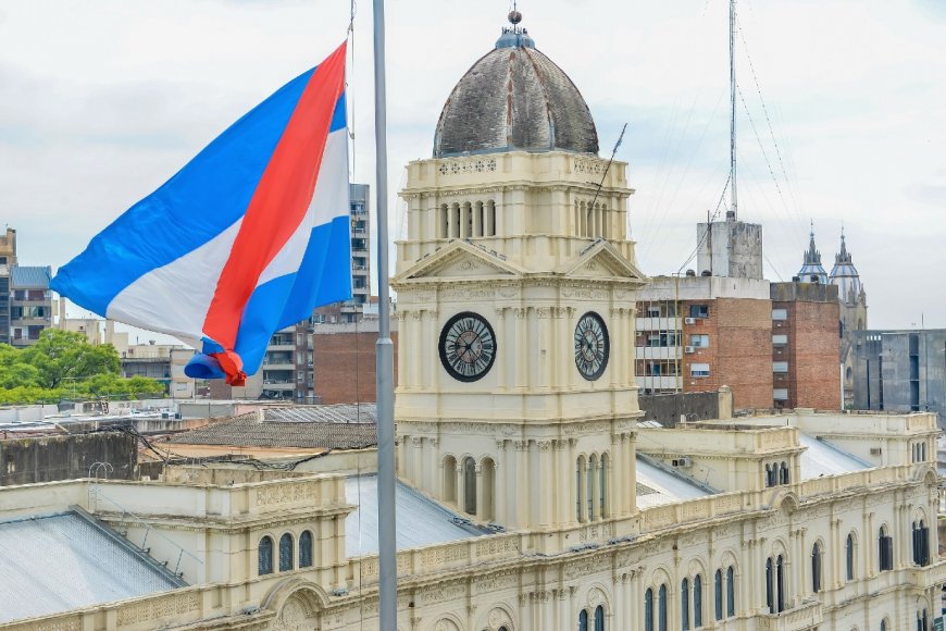 El gobierno provincial convocará a docentes y estatales para retomar la discusión salarial
