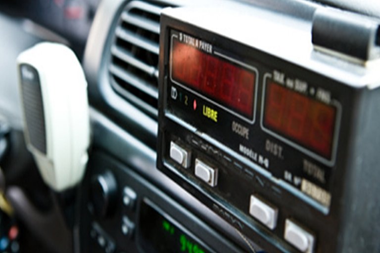 El Concejo Deliberante aprobó un aumento para el servicio que brindan taxis y remises