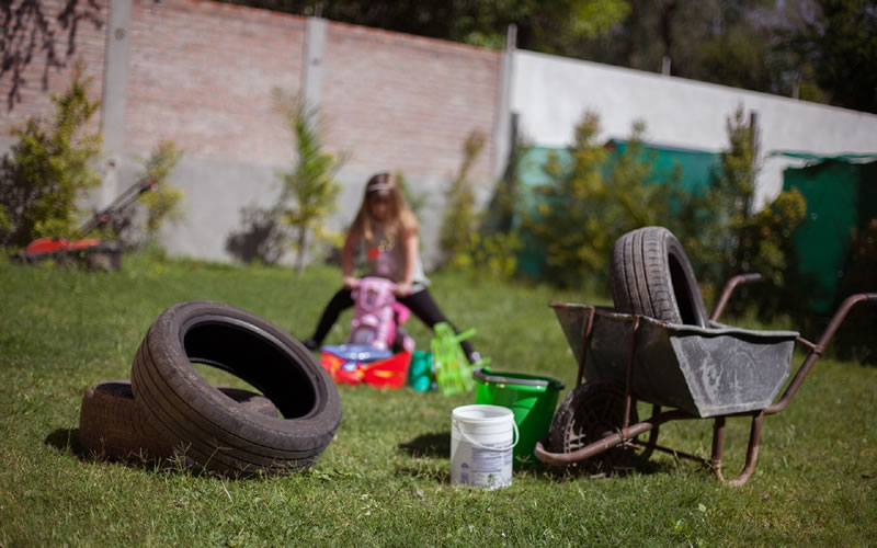 Instan a reforzar las medidas de prevención por el aumento de casos de dengue y Covid-19